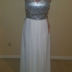 White/silver strapless floor length prom dress